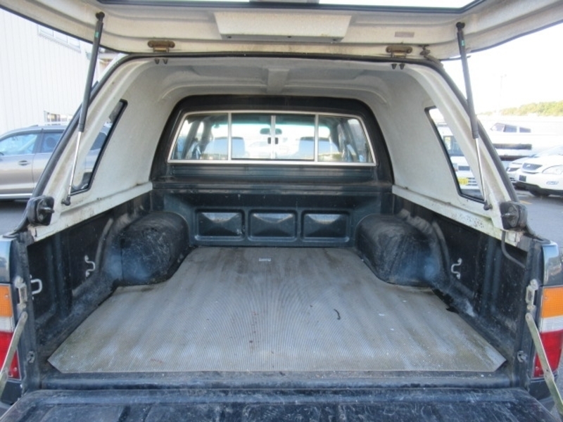 HILUX