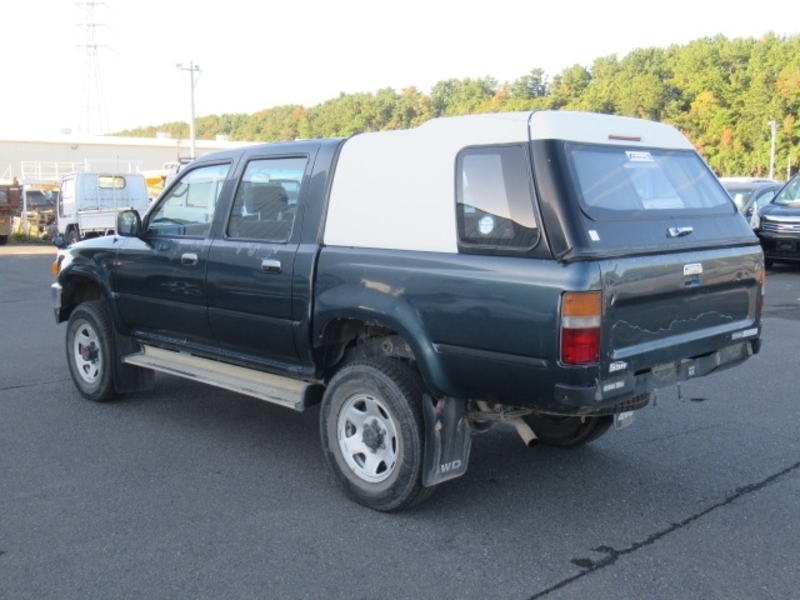 HILUX