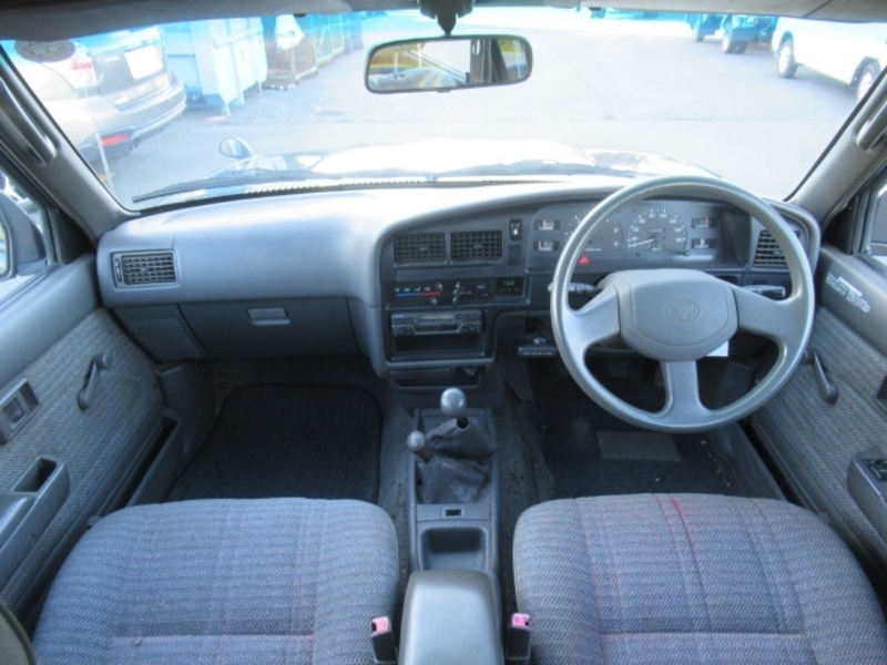HILUX