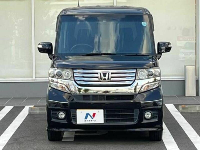 N BOX CUSTOM