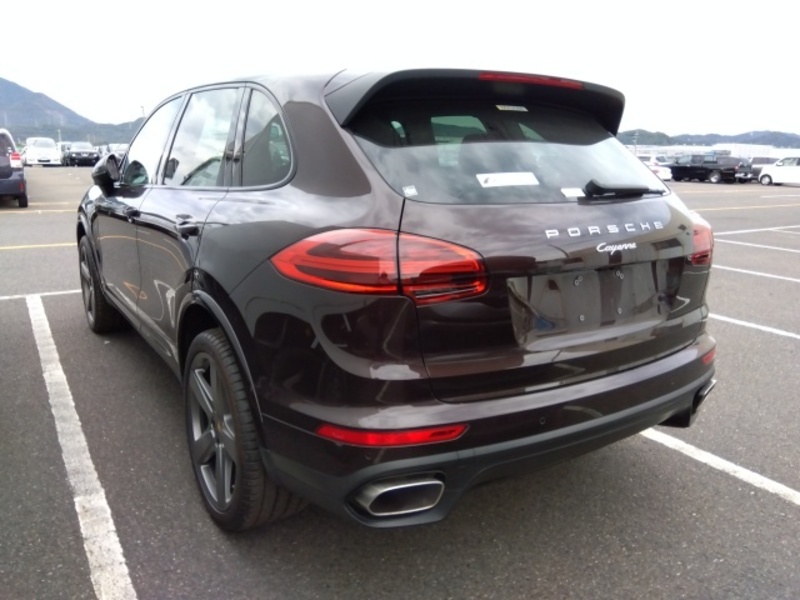 CAYENNE