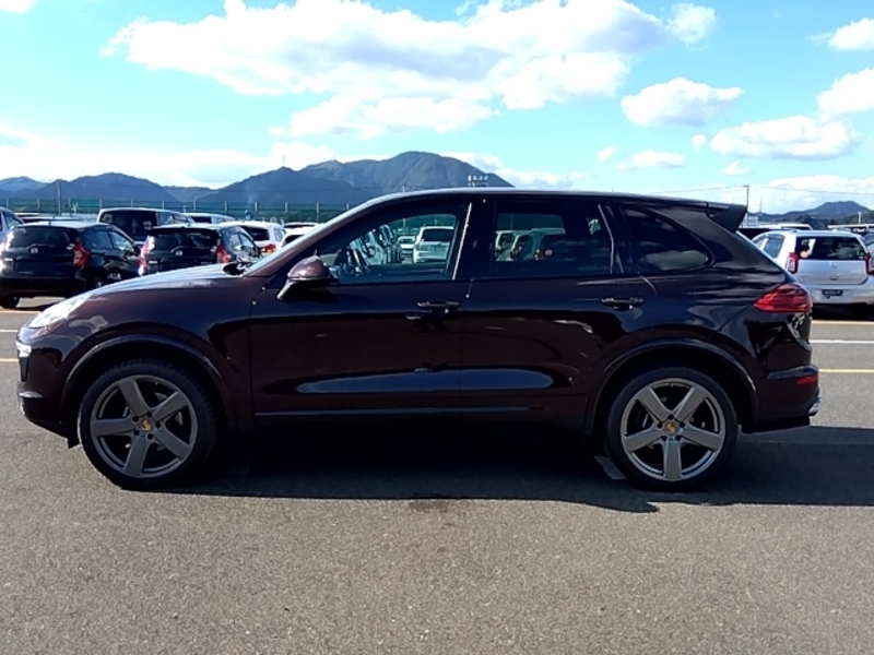 CAYENNE