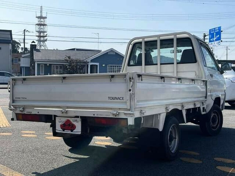 TOWNACE TRUCK