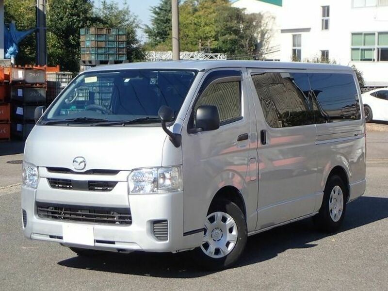BONGO BRAWNY VAN