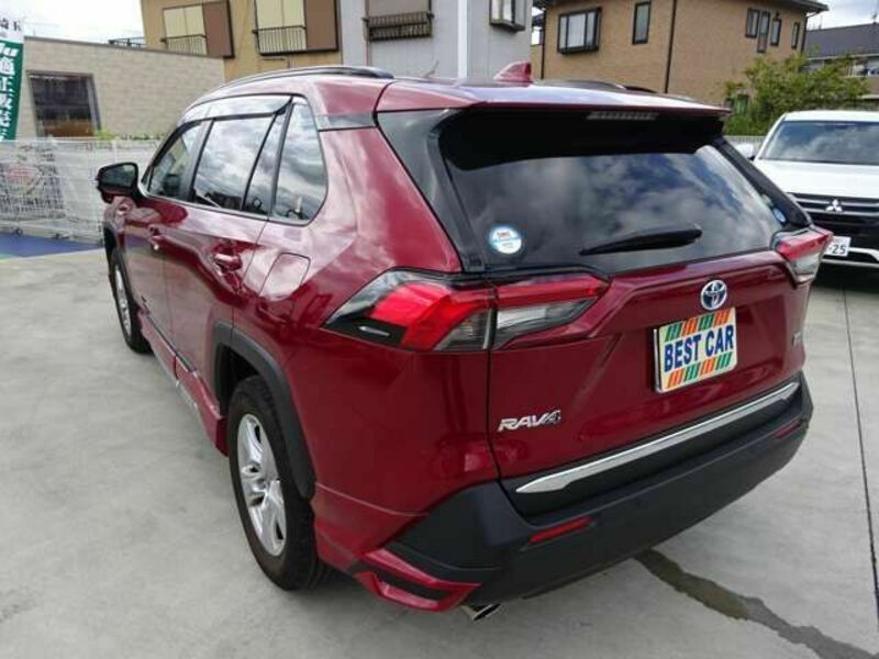RAV4