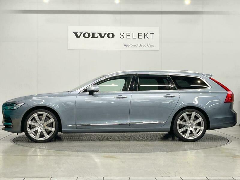 V90