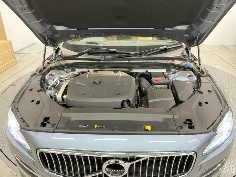 V90