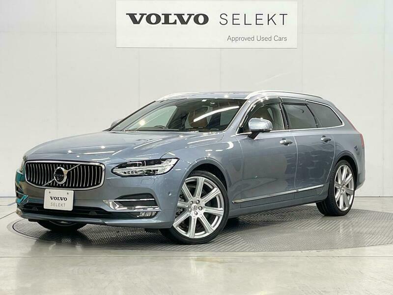 VOLVO　V90