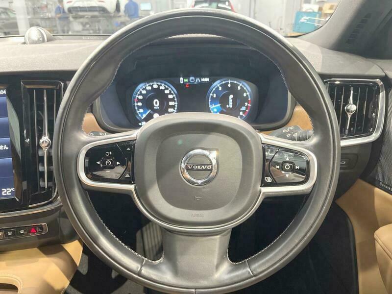V90