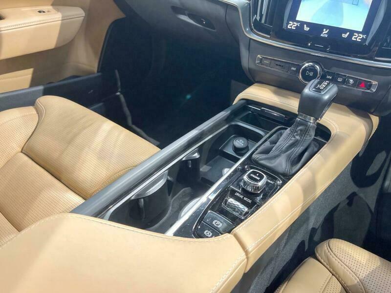 V90