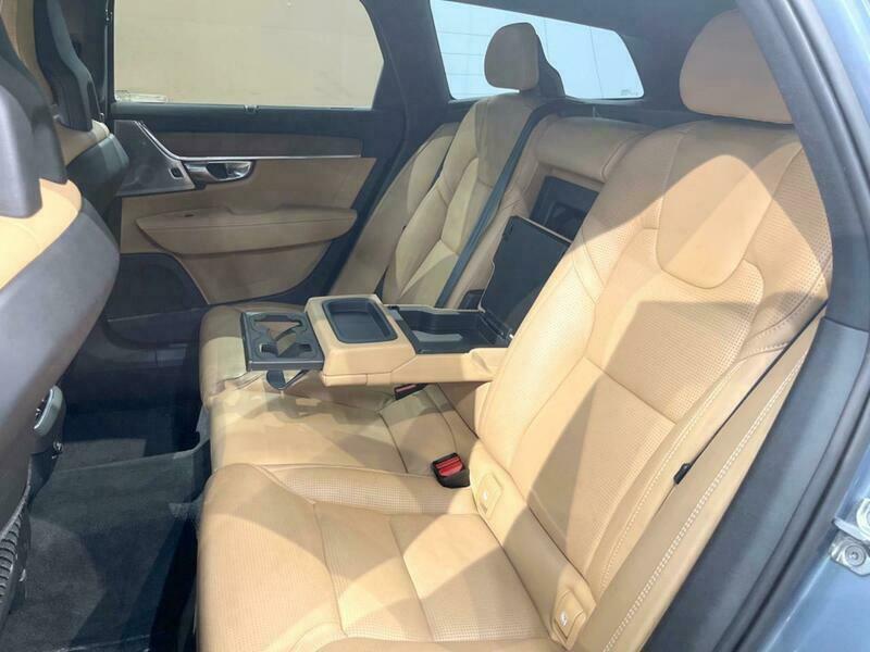 V90