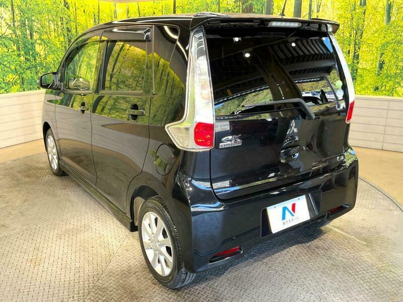 EK CUSTOM