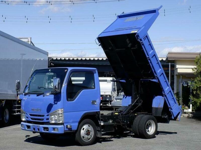 ISUZU　ELF