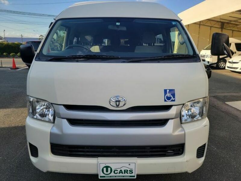 HIACE COMMUTER-0