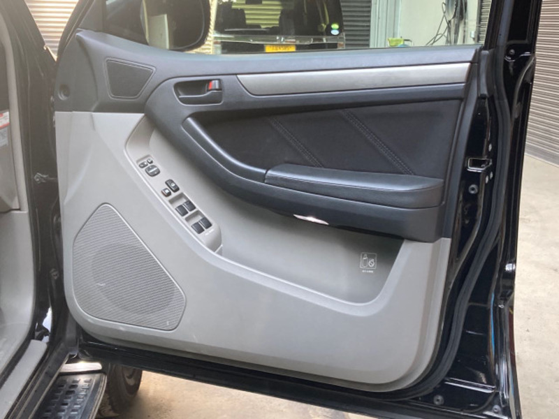 HILUX SURF