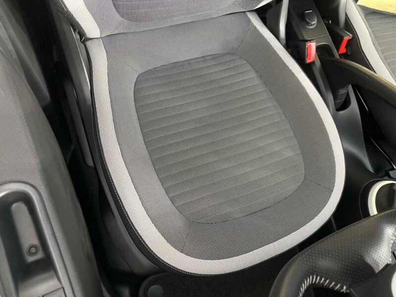 TWINGO