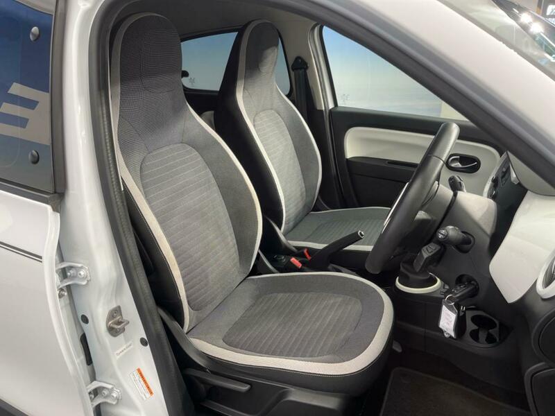 TWINGO