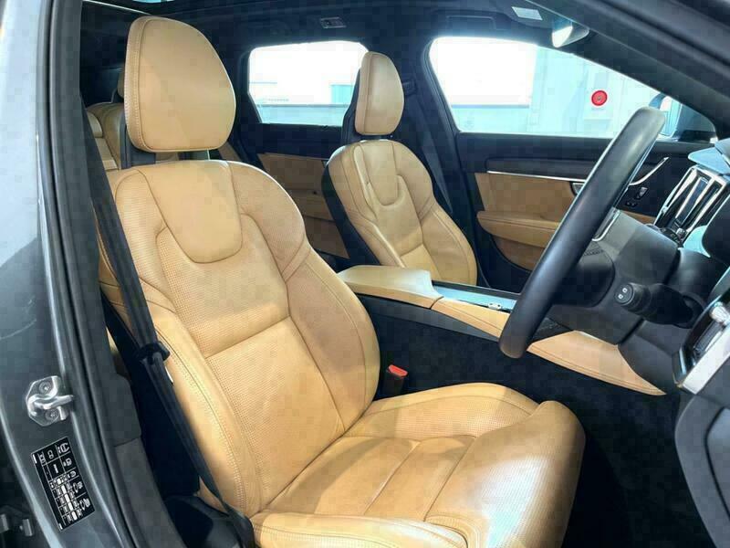 V90