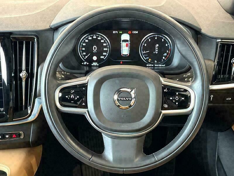 V90