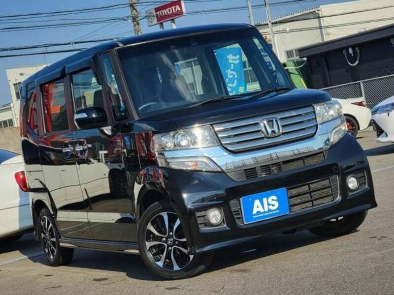 N BOX CUSTOM