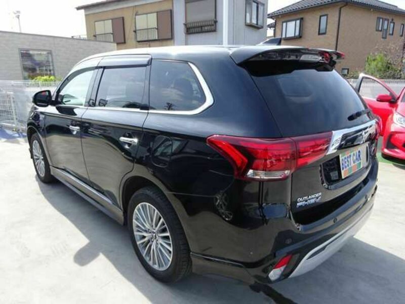 OUTLANDER PHEV