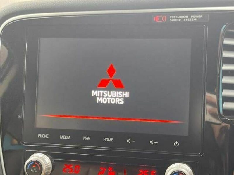 OUTLANDER PHEV
