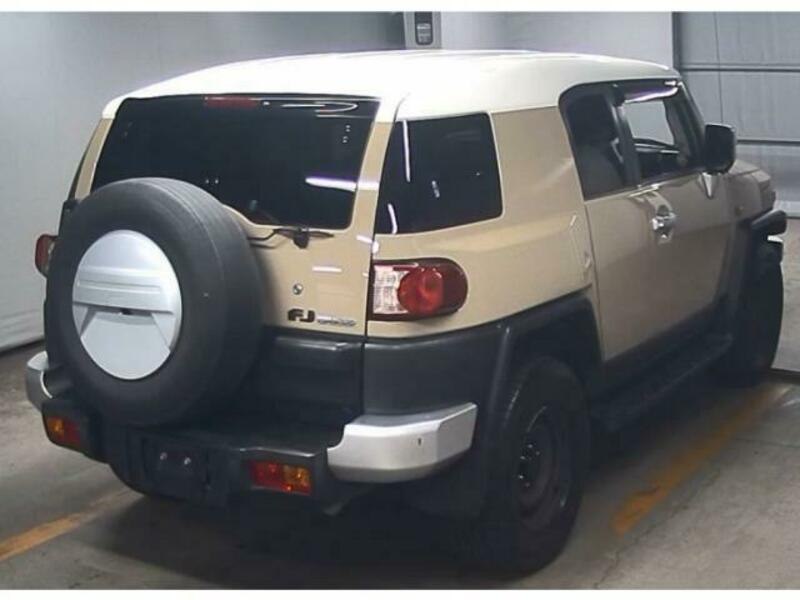 FJ CRUISER