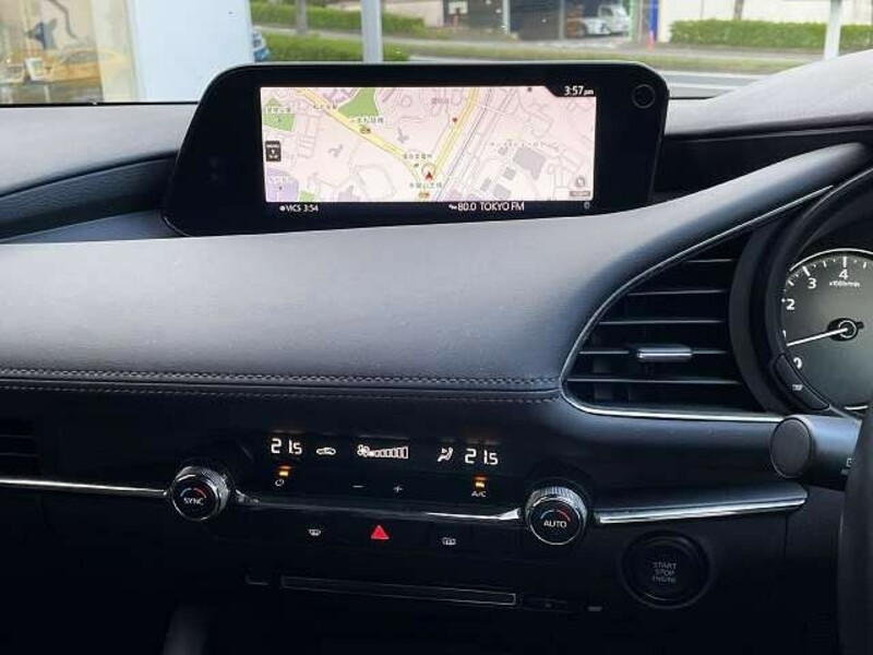 MAZDA3