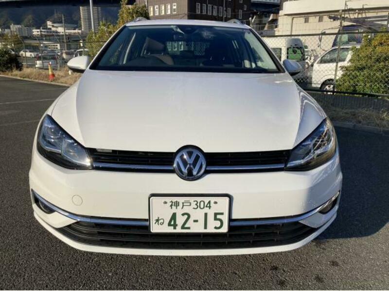 GOLF VARIANT