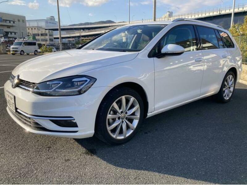 GOLF VARIANT