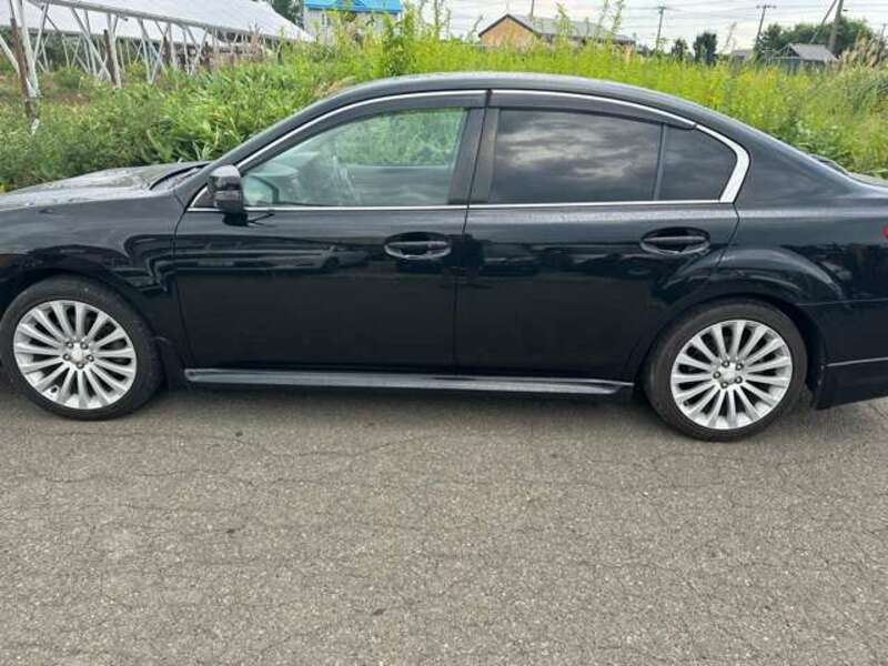 LEGACY B4
