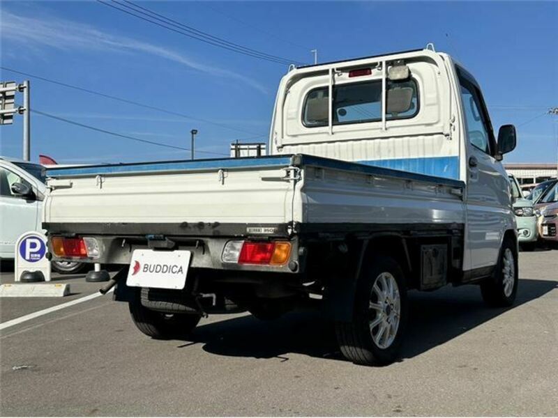 CLIPPER TRUCK