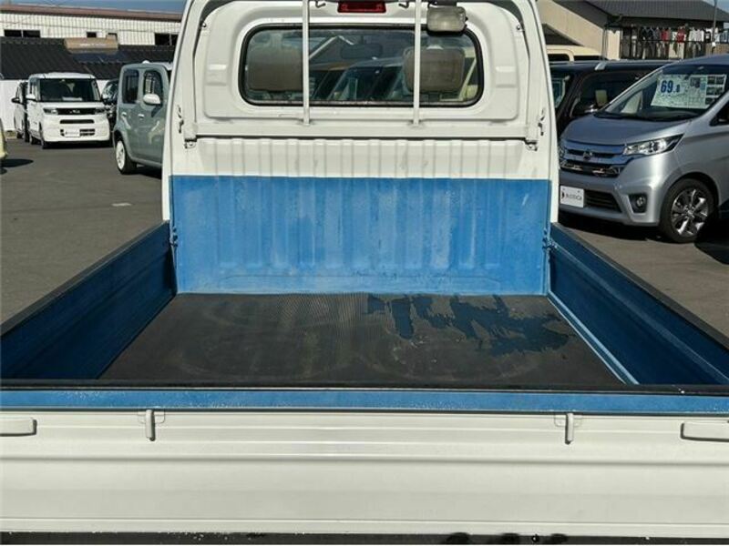 CLIPPER TRUCK