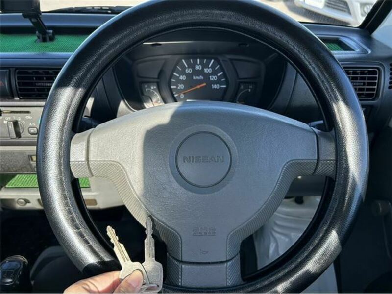 CLIPPER TRUCK