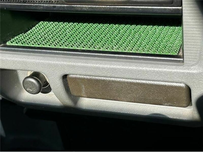 CLIPPER TRUCK