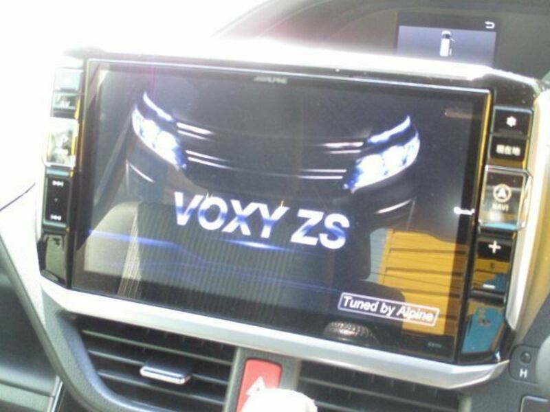 VOXY-12