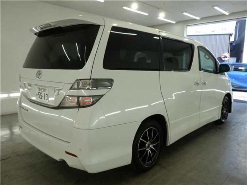 VELLFIRE