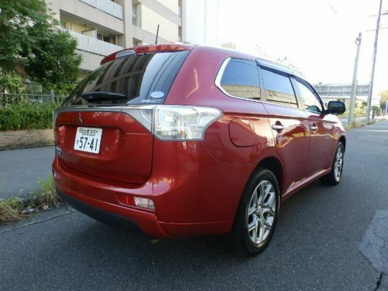 OUTLANDER PHEV
