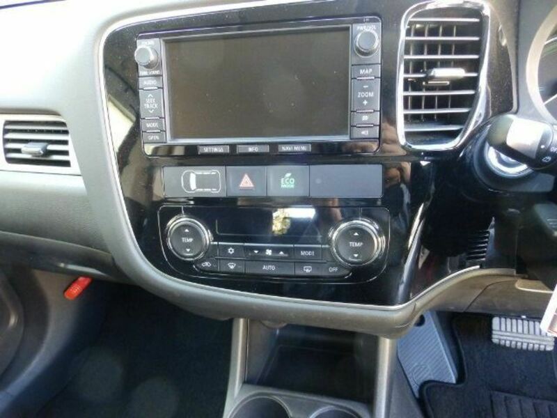 OUTLANDER PHEV