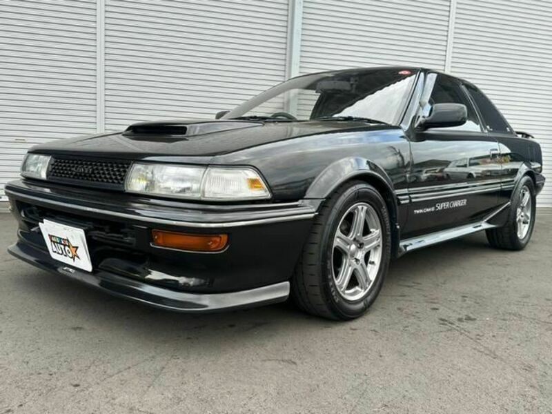 COROLLA LEVIN