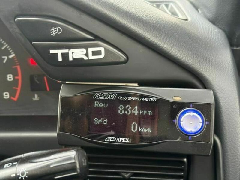 COROLLA LEVIN
