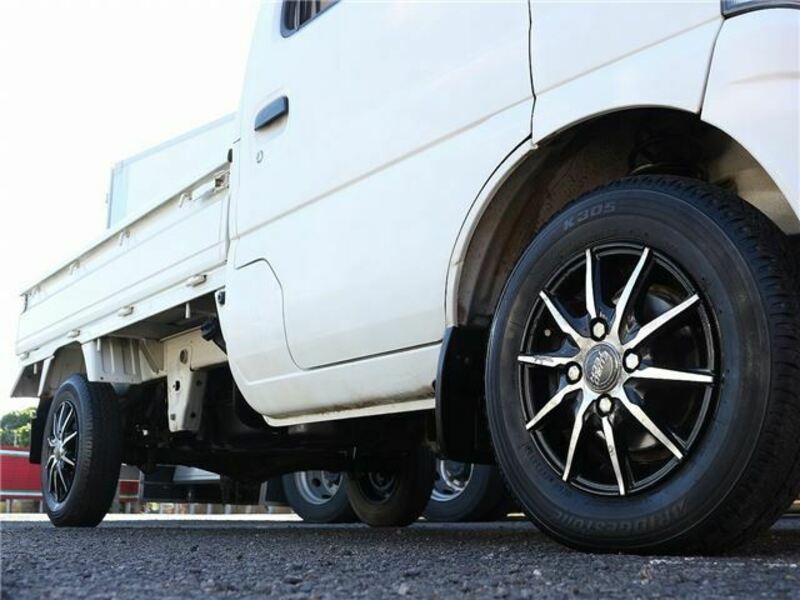 CARRY TRUCK
