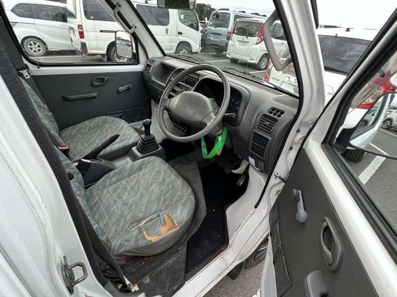 CARRY TRUCK