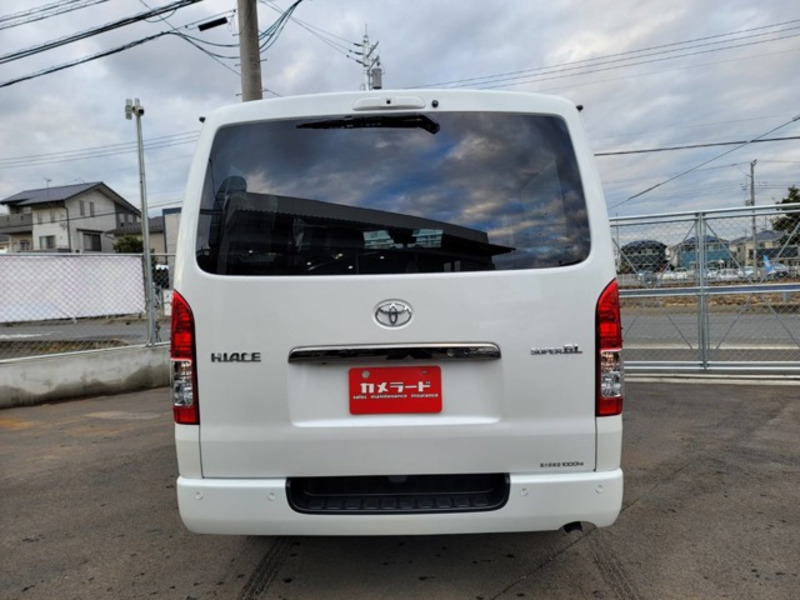 HIACE VAN