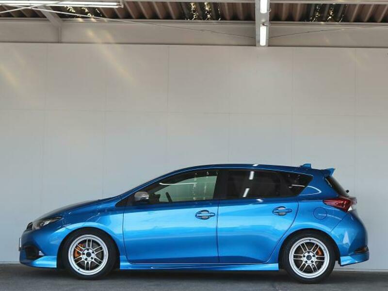 AURIS