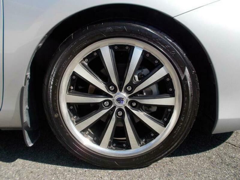 AURIS