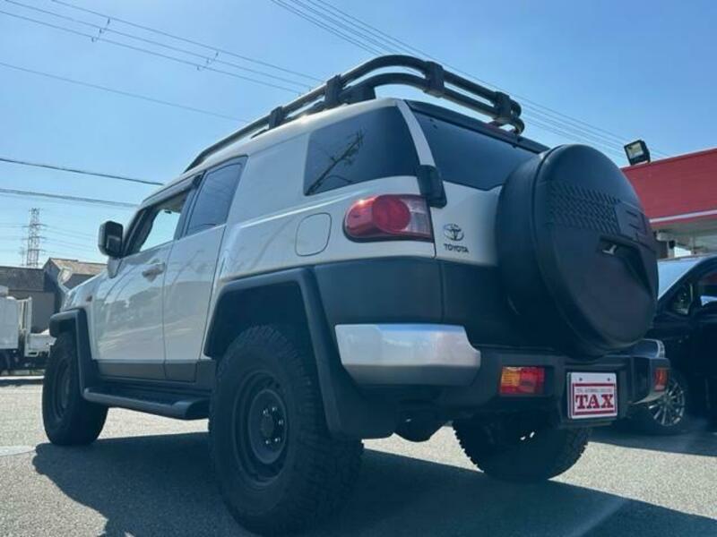 FJ CRUISER