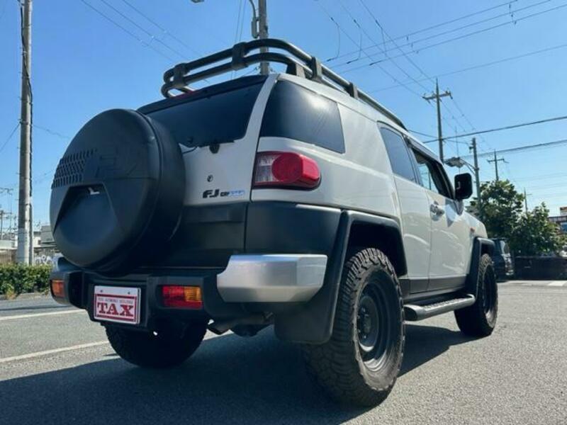 FJ CRUISER