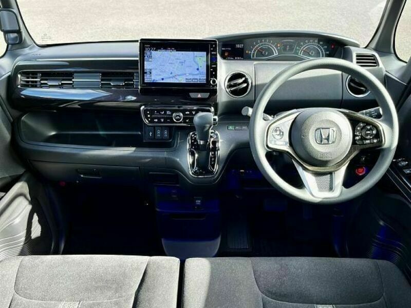 N BOX CUSTOM-1