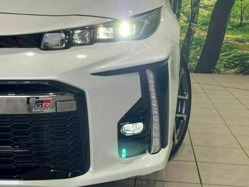 PRIUS PHV-12